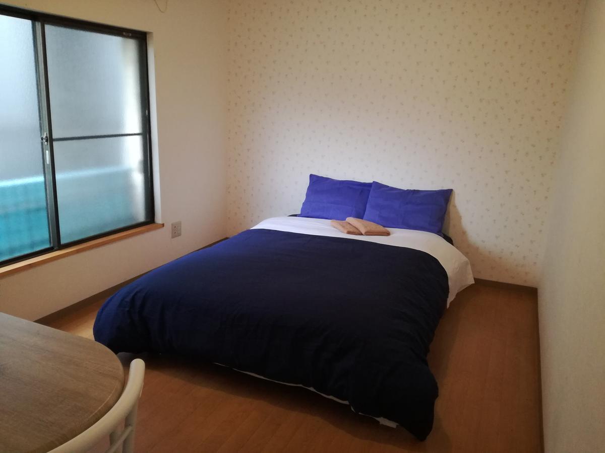 Pensión World Travelers House Hikari 2*